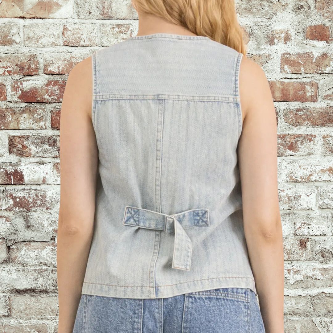 Kobi Vest