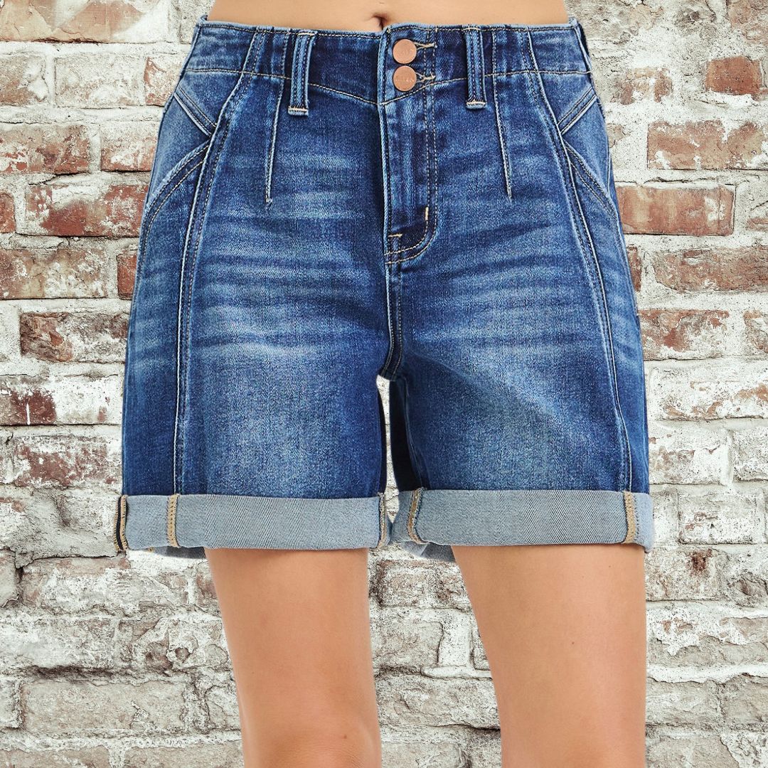 Seamed Roll Up Shorts